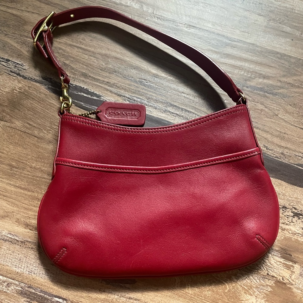 Small Red coach shoulder bag